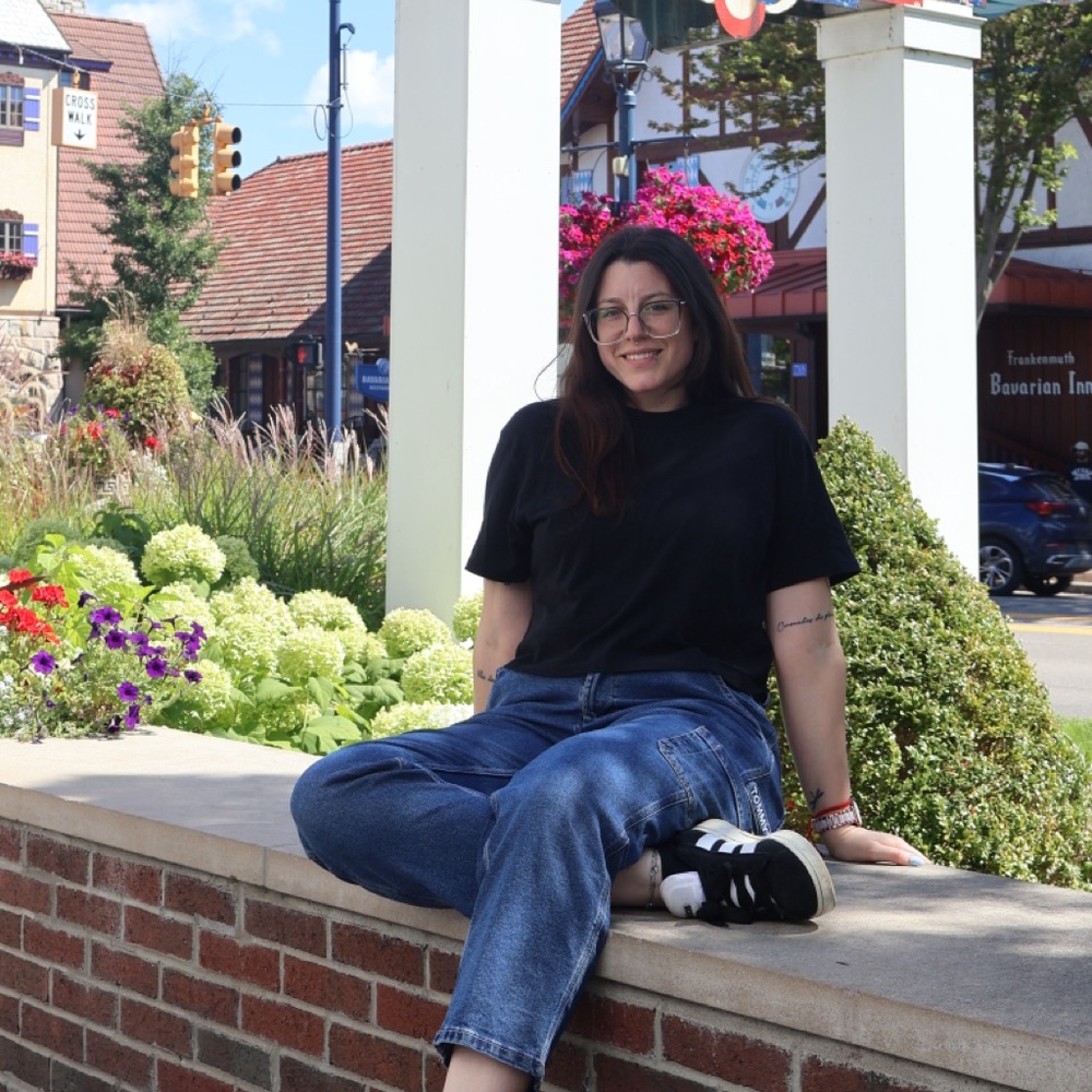 Meet your Posher, Delfina